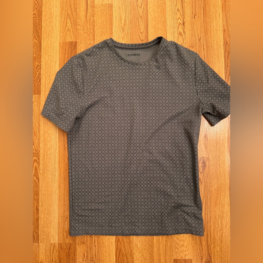 Express Charcoal Geometric Tee